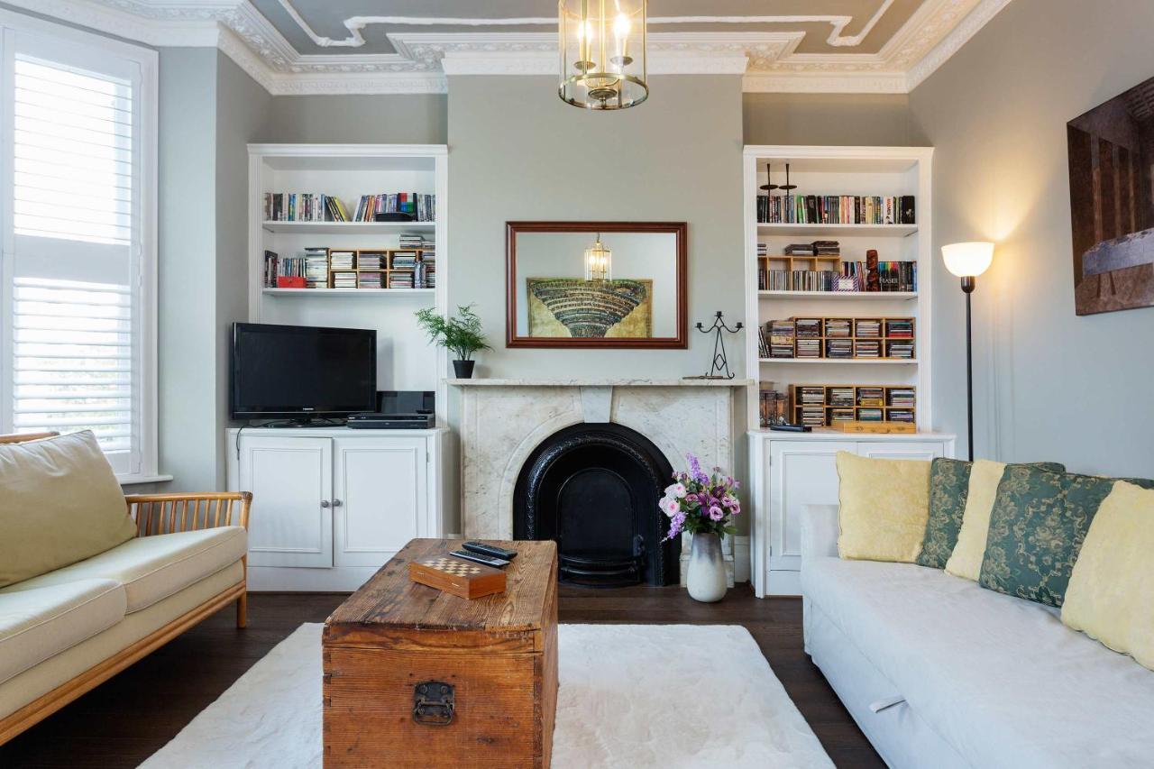 Holiday home Veeve - Embassy Elegance *