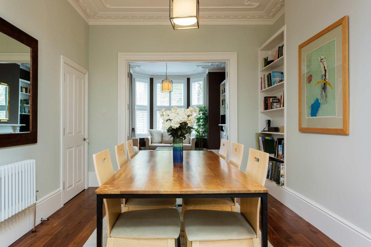 Veeve - Embassy Elegance London